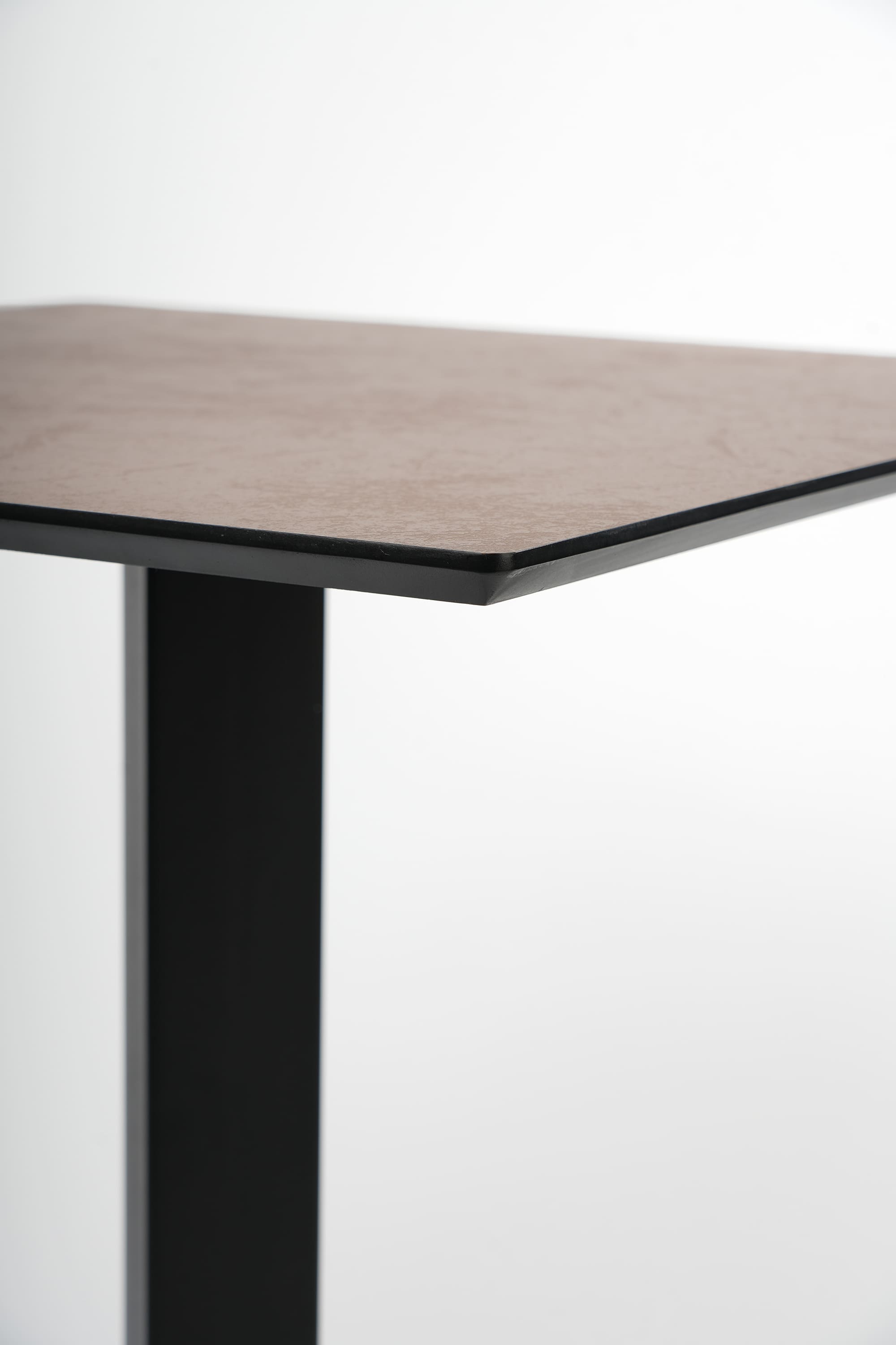 CARVEL Lagun - Table complète