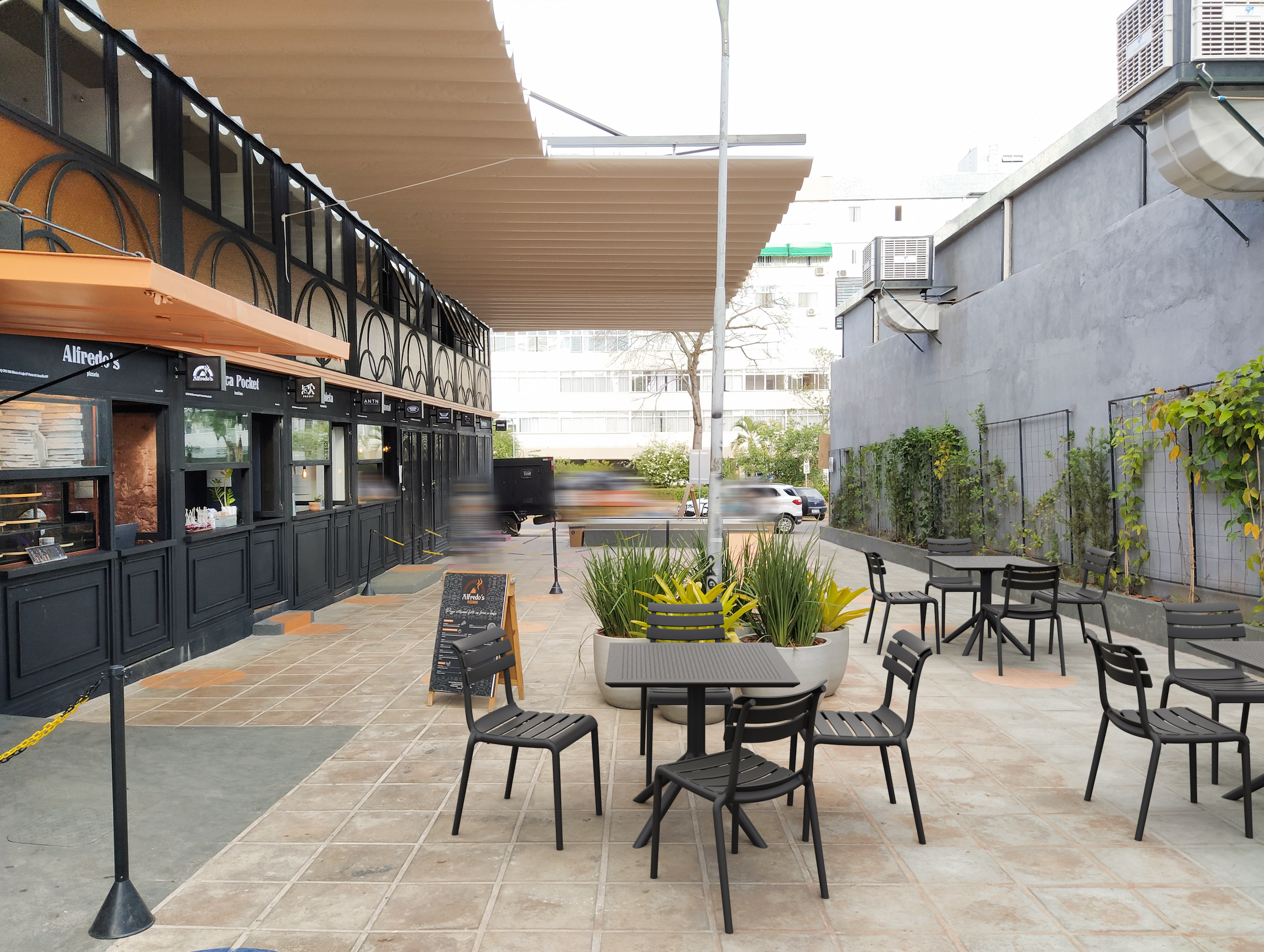 Les Terrasses : L'Art de Sublimer les Espaces Extérieurs avec la Matière Propylène