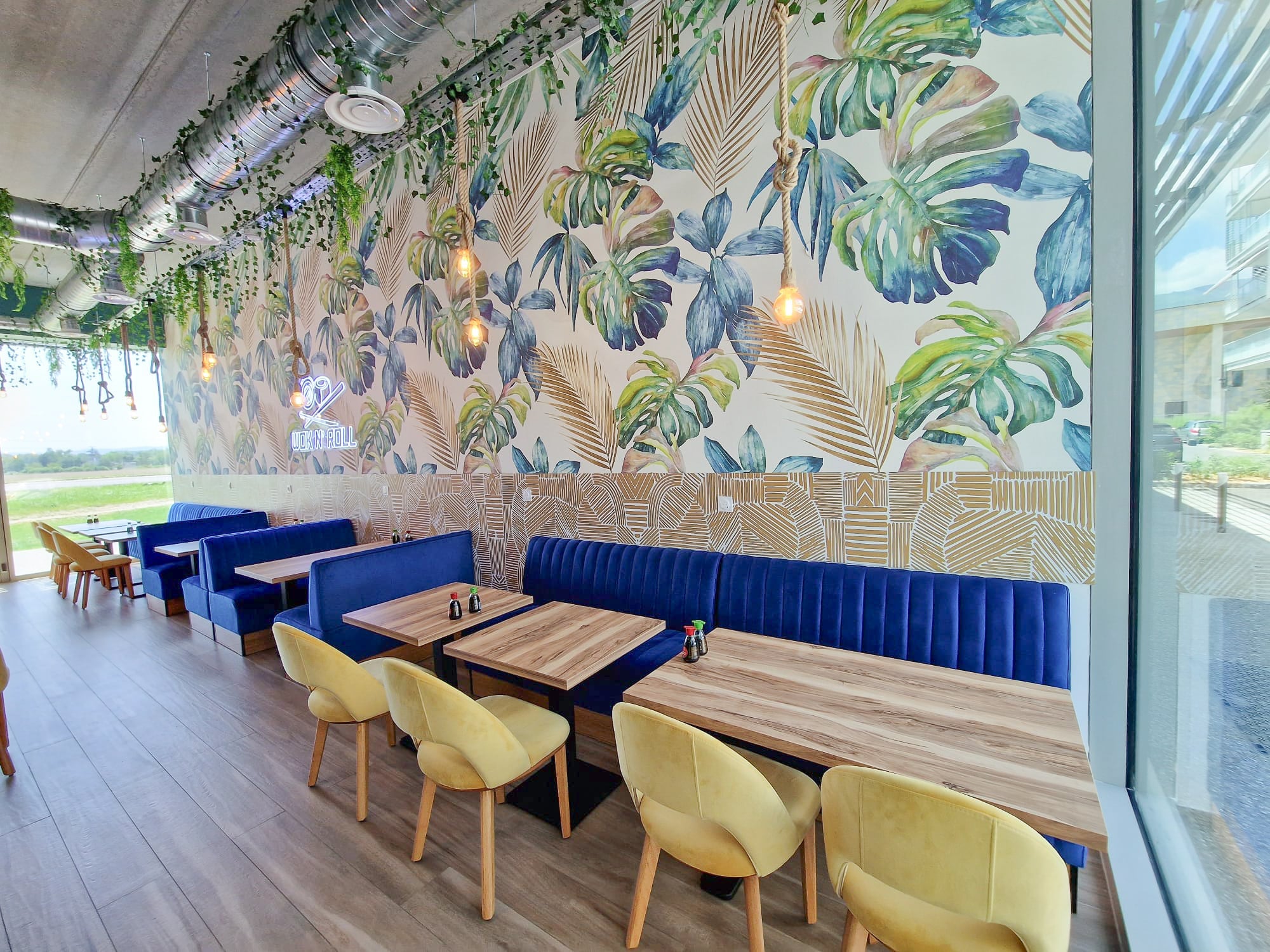 BAMBOO AZIAN KITCHEN