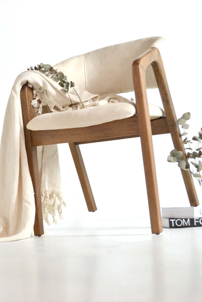 FLORA - Chaise en bois massif