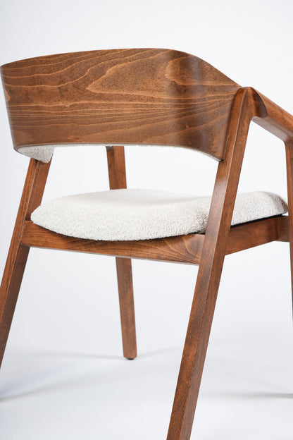 PRADA - Chaise en bois massif