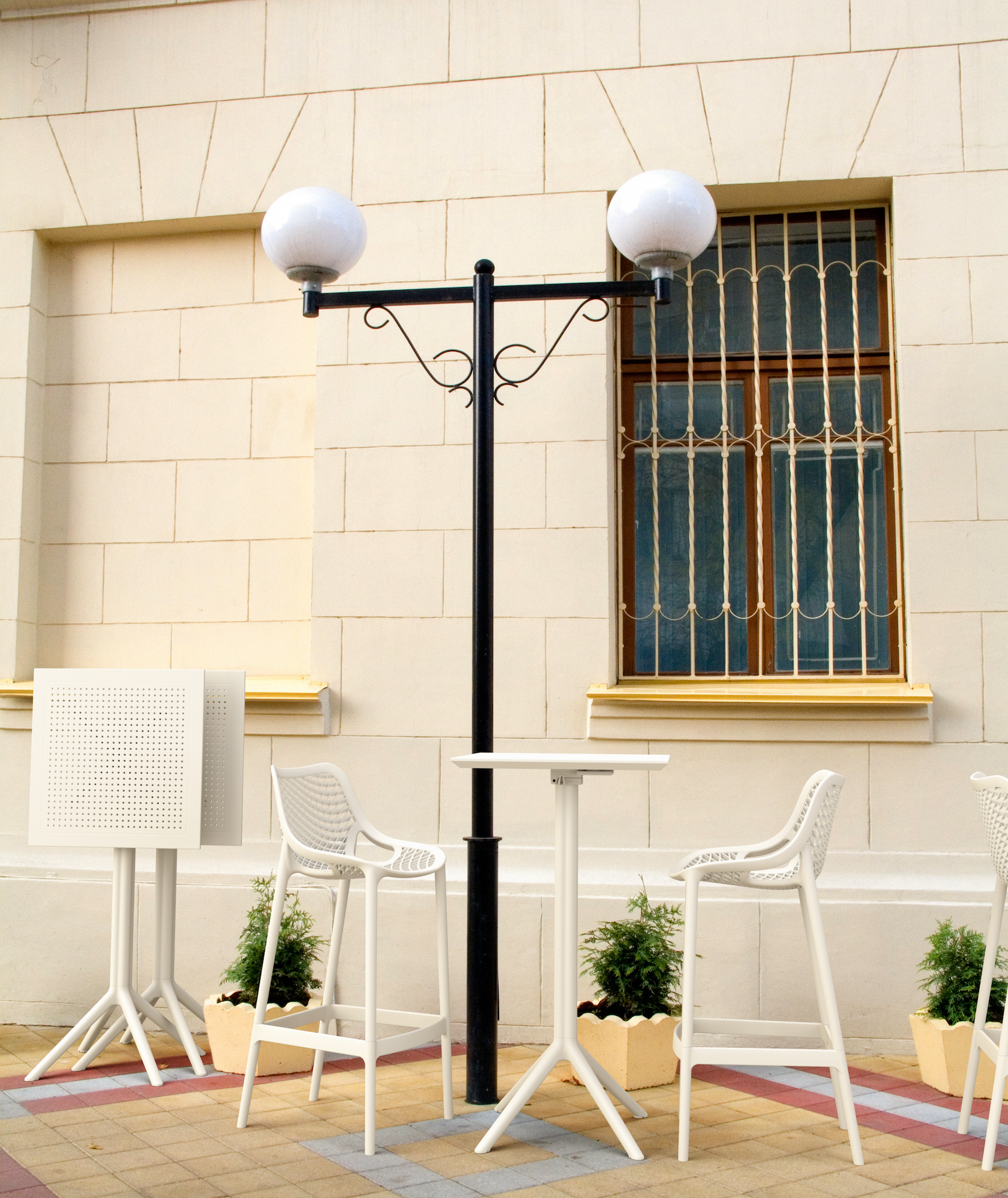 SKY 60x60 BAR - Table en polypropylène rabattable