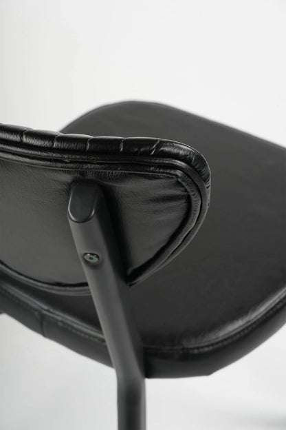 DUNE - Chaise en similicuir