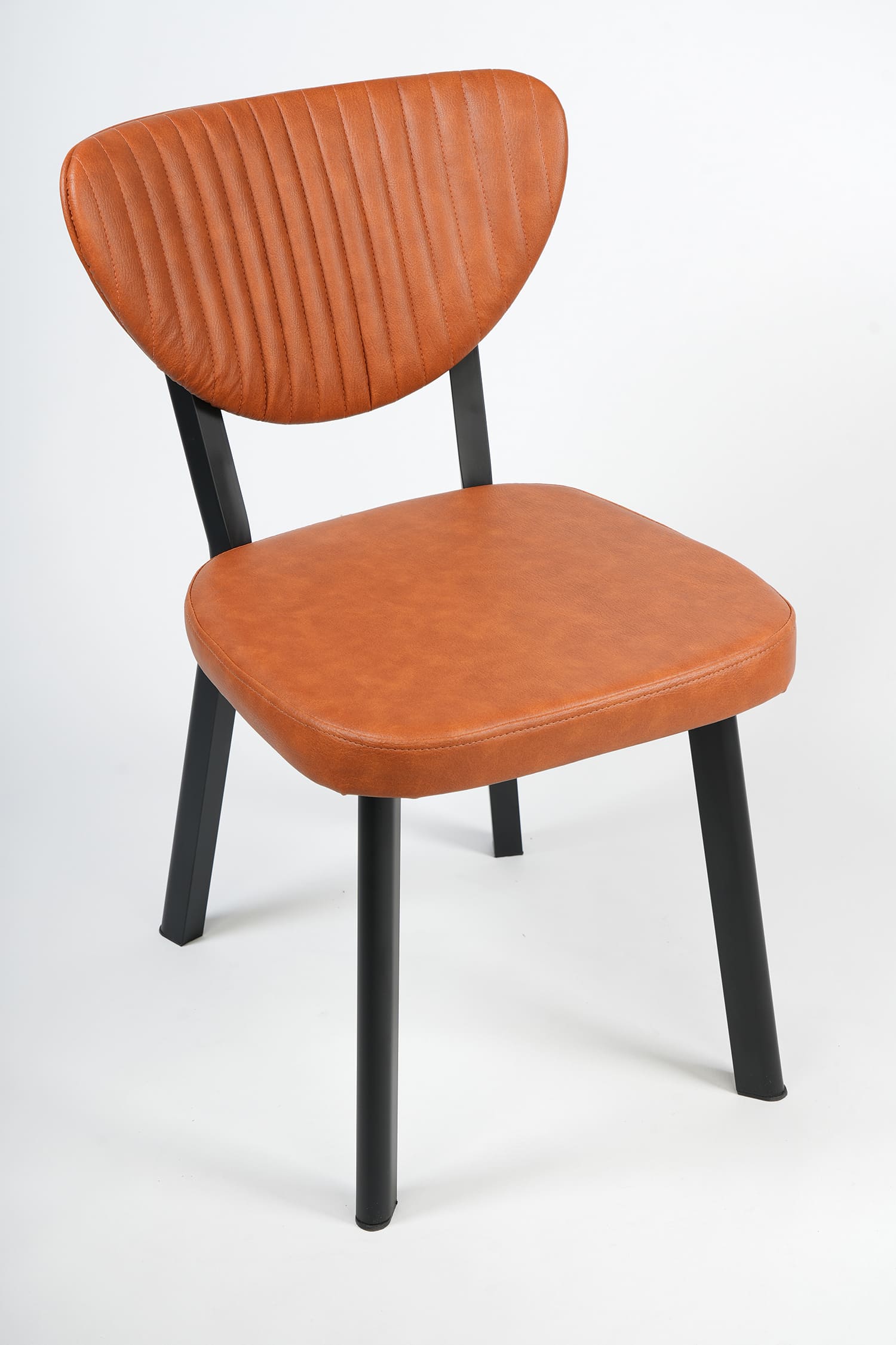 DUNE - Chaise en similicuir
