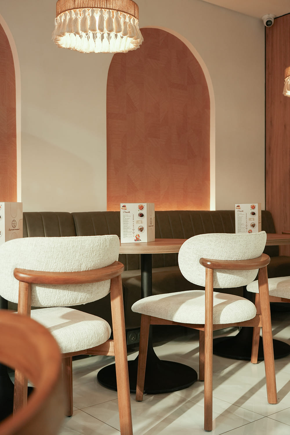 theme-interieur-bois-vert-restaurant