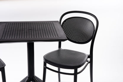 Lot 2 chaises Lucy/Marcel + 1 table Sky