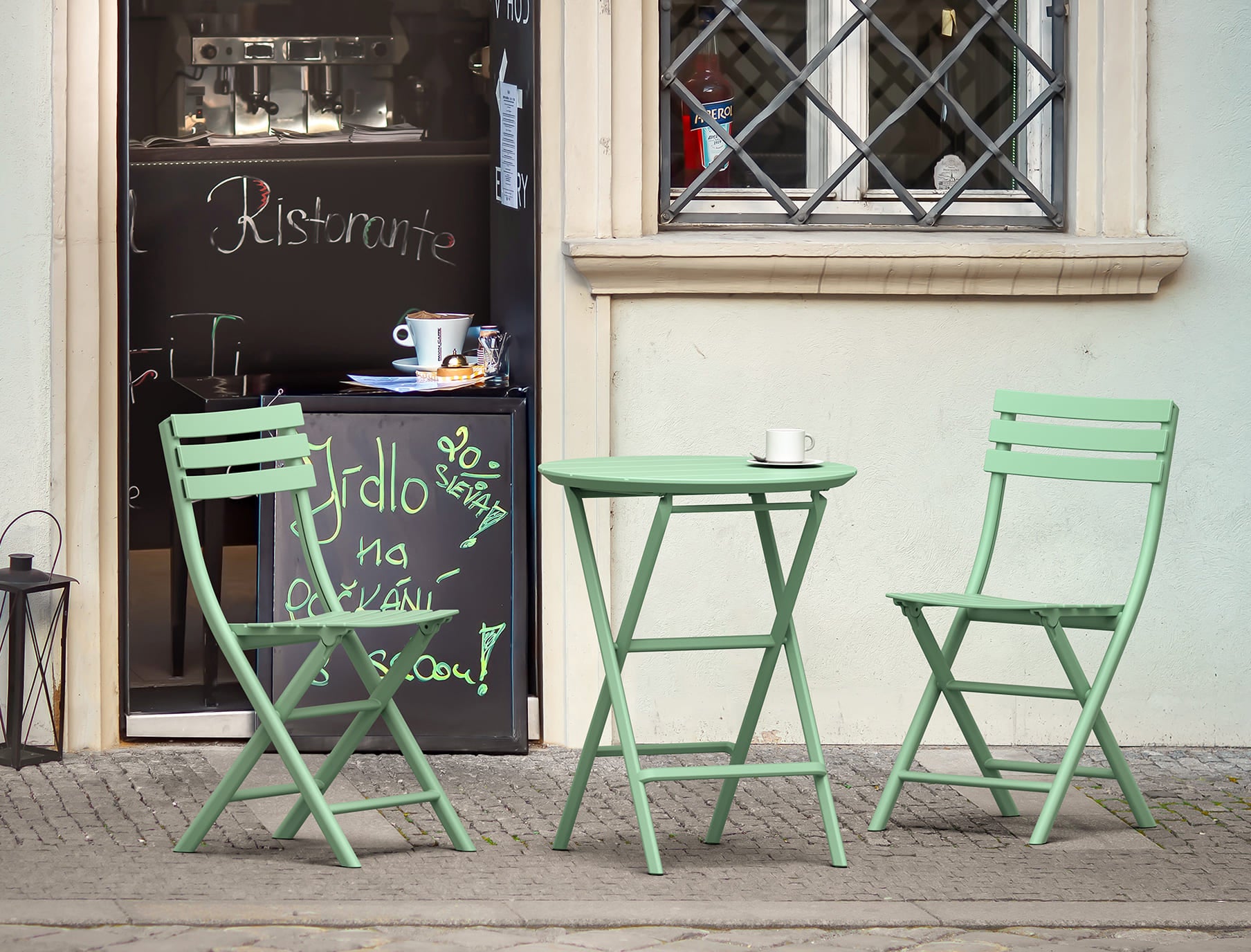 Lot 2 chaises Helen Folding + 1 table Helen Folding