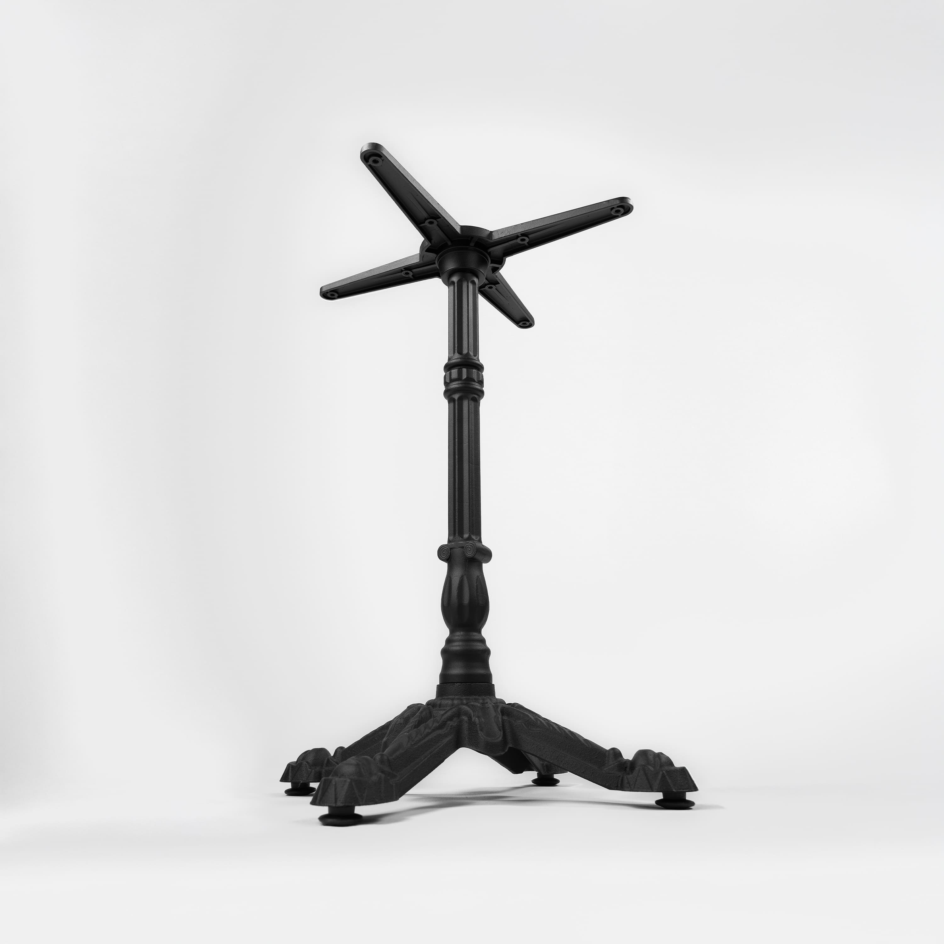 M400 - Pied de table lion