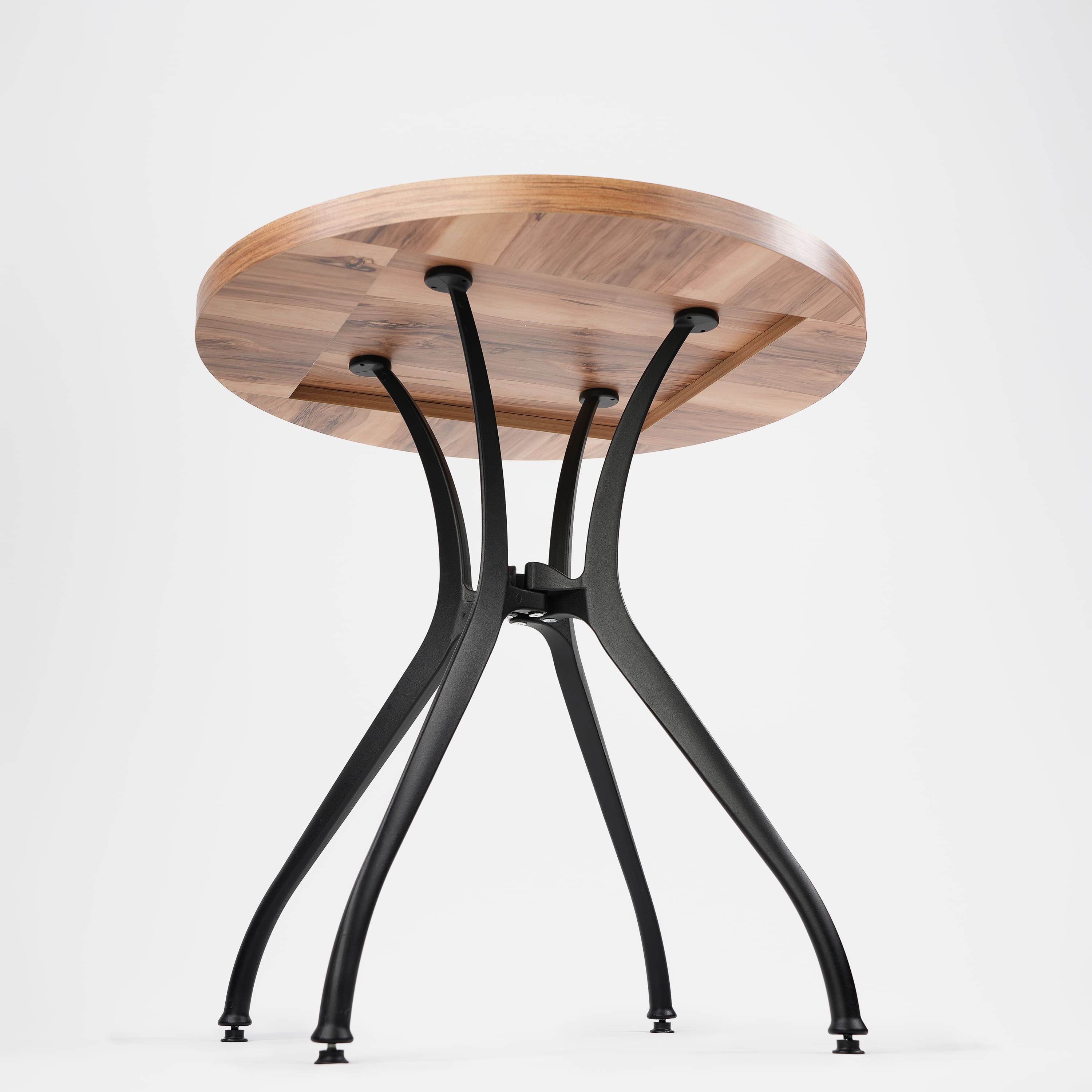 M900 - Pied de table