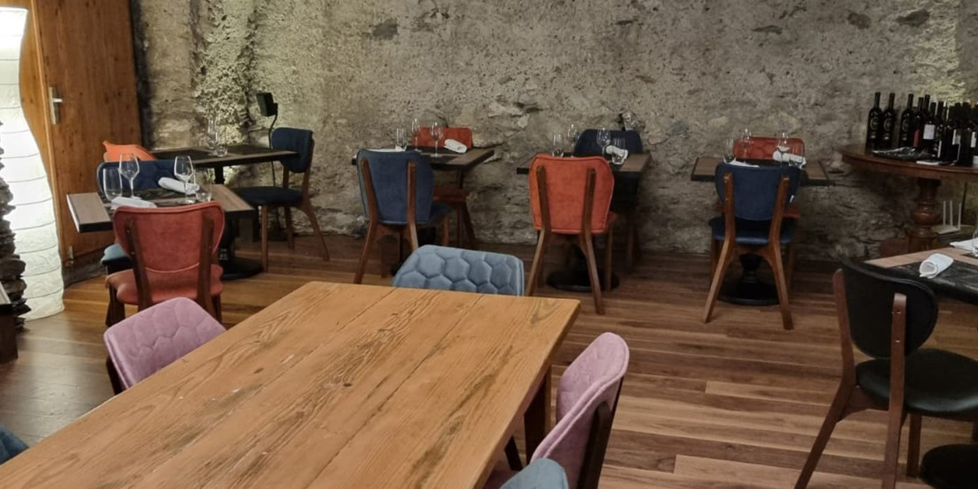 Mobilier Restaurant Suisse